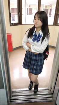 va17cjj7exln.jpg